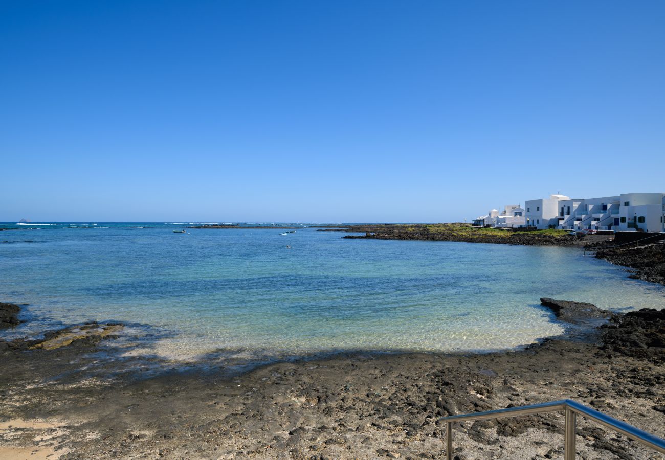 Apartamento en Orzola - Charco la Pared 1